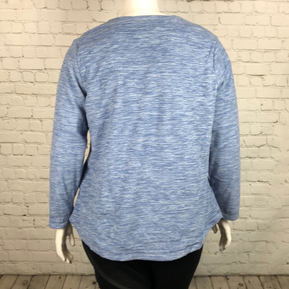 0X 1X Light Blue Heather Microfleece Top Plus Size - Picture 3 of 5